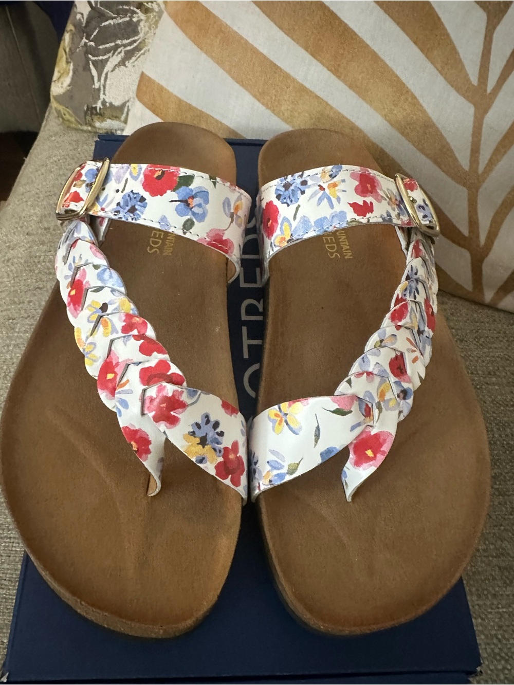 White Mountain Happier Floral Leather Footbed Sandals Size 9 Comfort Slides NEW - Picture 12 of 15